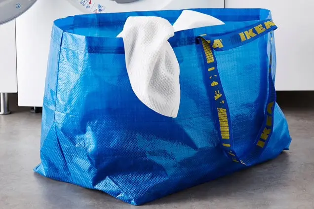 Webbing used on a shopping bag